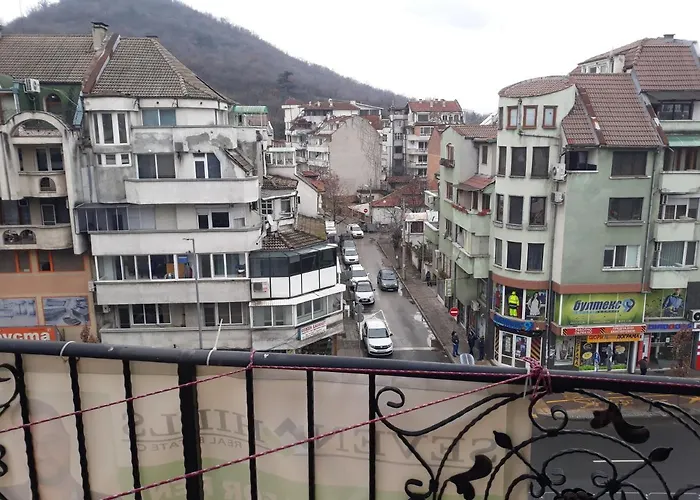 Apartment 16a Vasil Aprilov 64 -